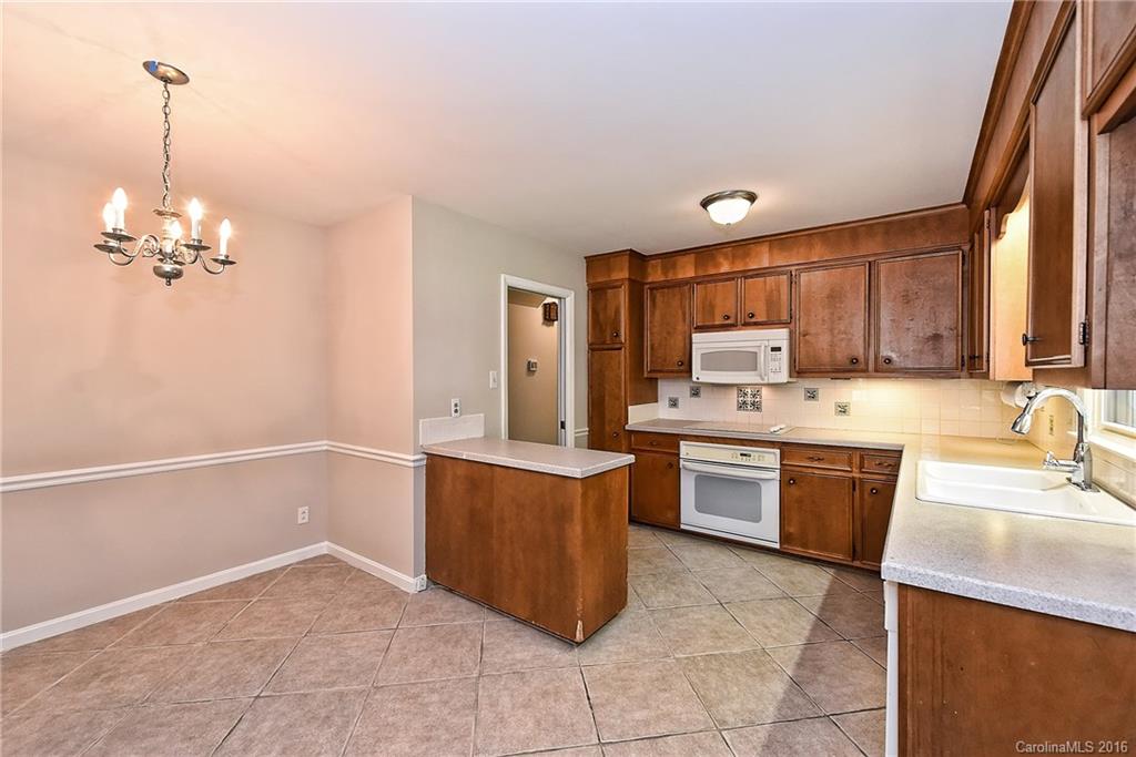 6008 Brace Road Charlotte, NC 28211 - Photo 9 of 24 Gallery Image 9