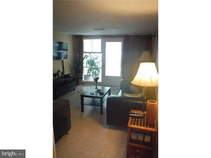 1311 Green Road Abington, PA 19001 - Photo 20 of 25 Family Room