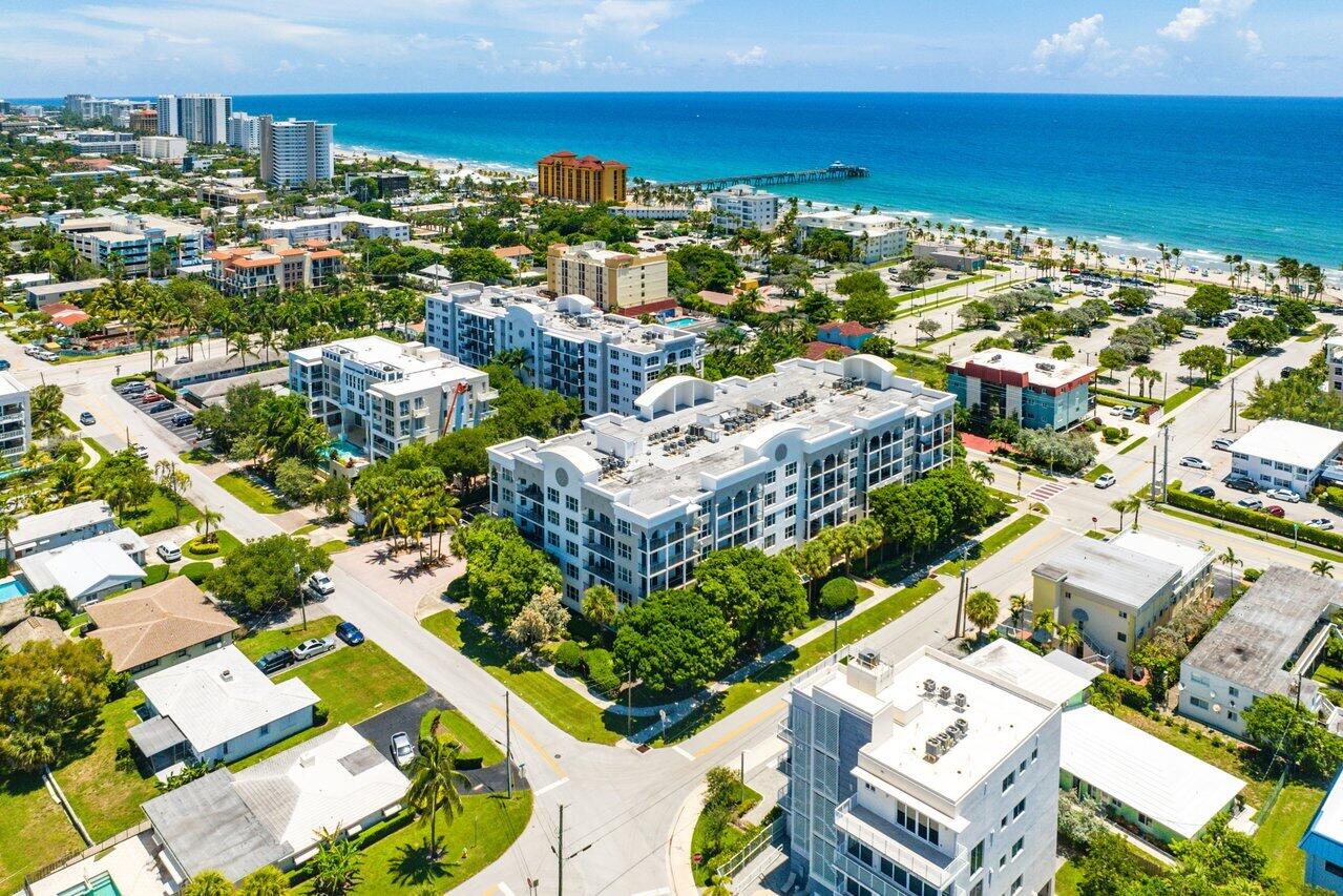 191 Southeast 20th Avenue, Unit 513 Deerfield Beach, FL 33441 - Photo 32 of 34 a view of city and ocean