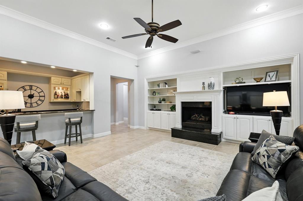 9009 Landmark Lane Denton, TX 76207 - Photo 20 of 39