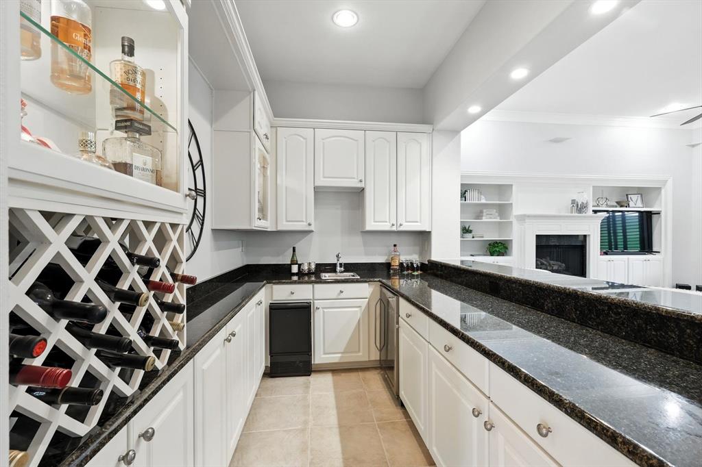 9009 Landmark Lane Denton, TX 76207 - Photo 23 of 39