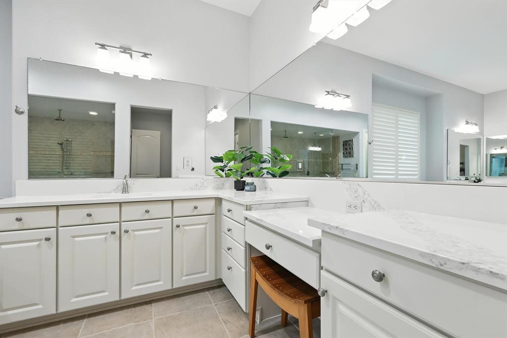 9009 Landmark Lane Denton, TX 76207 - Photo 26 of 39