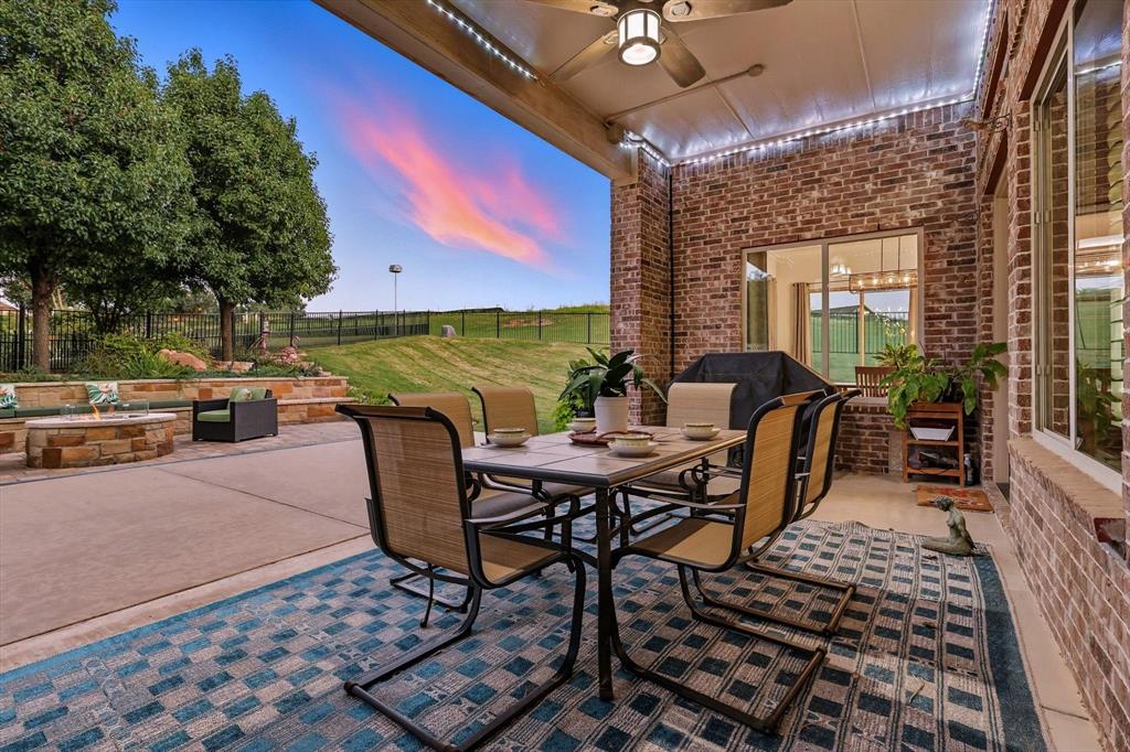 9009 Landmark Lane Denton, TX 76207 - Photo 34 of 39