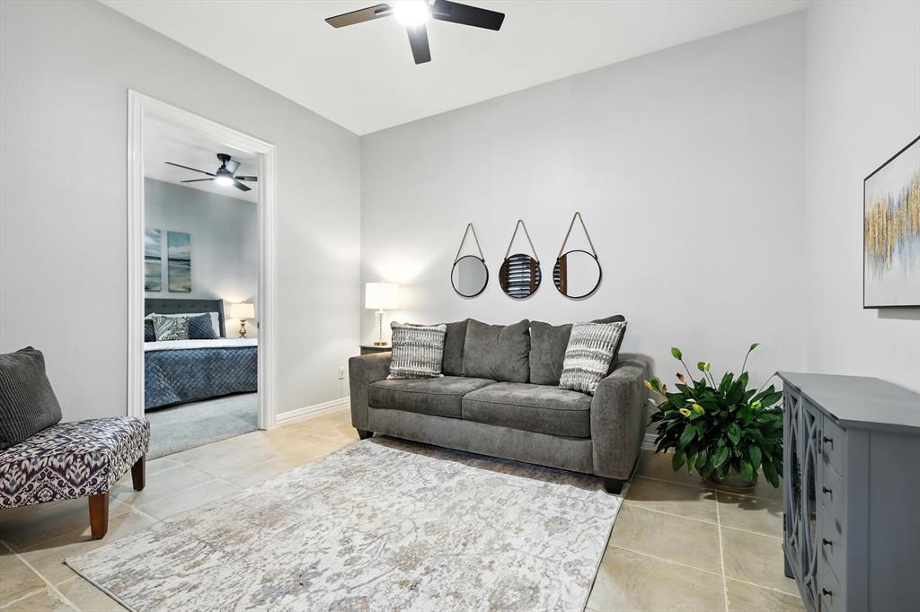 9009 Landmark Lane Denton, TX 76207 - Photo 7 of 39