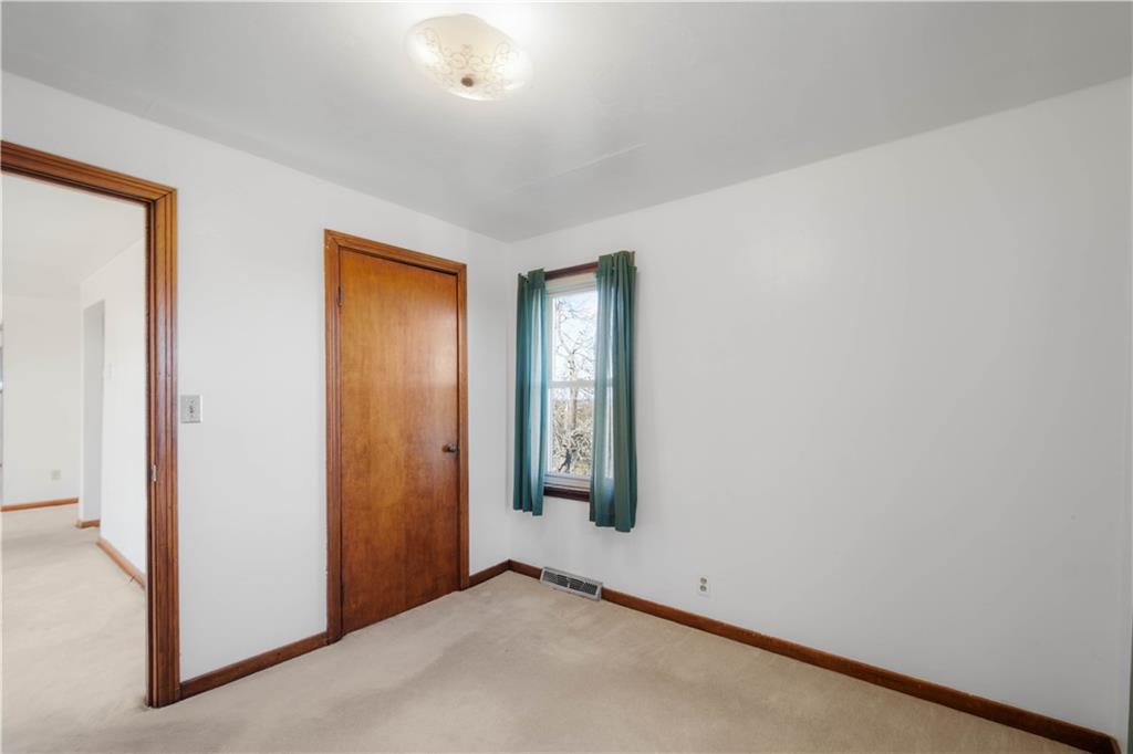 275 Hallam Road Washington, PA 15301 - Photo 16 of 28 Gallery Image 16