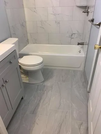 $2,600 | 1887 Fleetwood Drive, Troy, MI 48098