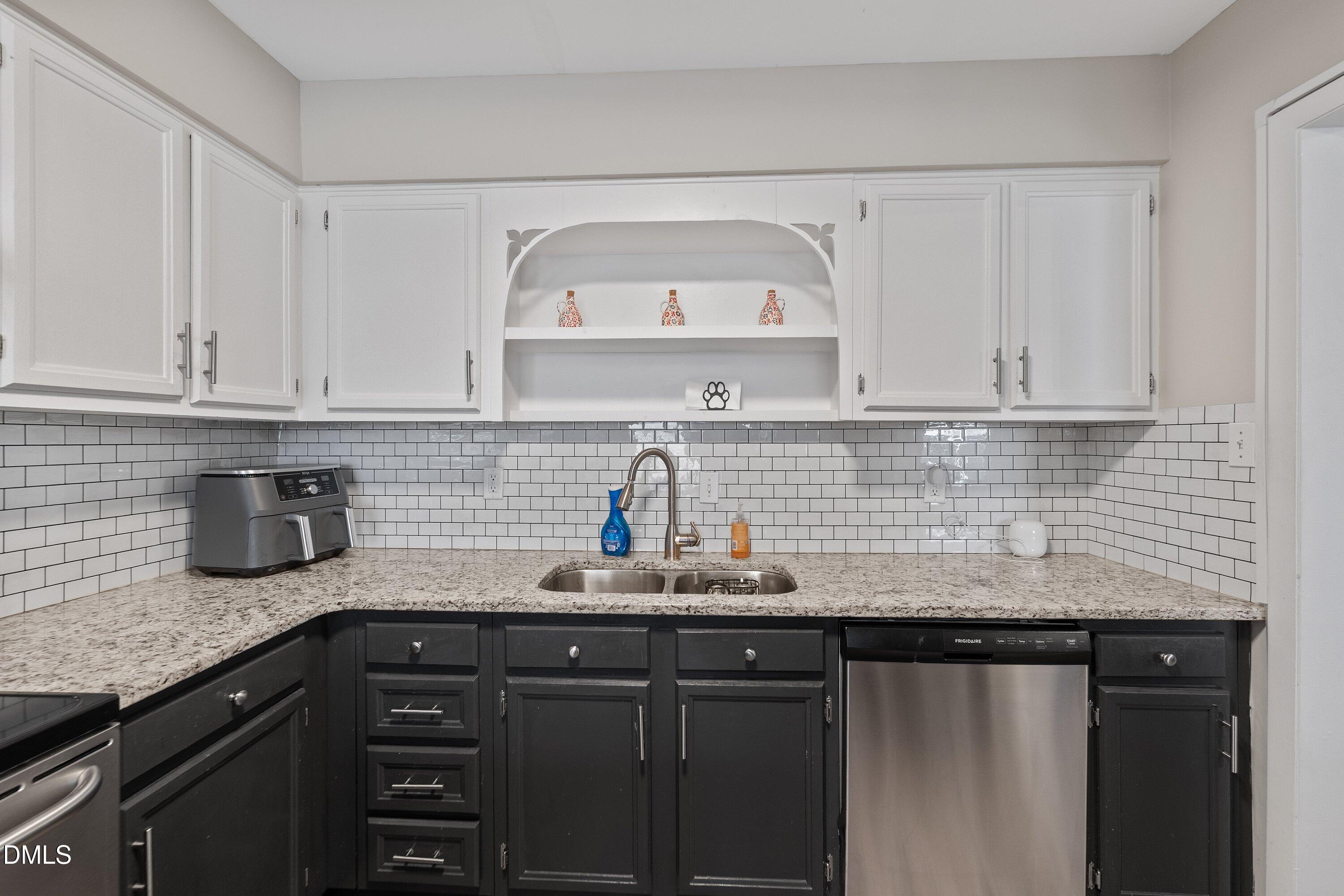 4719 Walden Pond Drive, Unit B Raleigh, NC 27604 - Photo 15 of 36