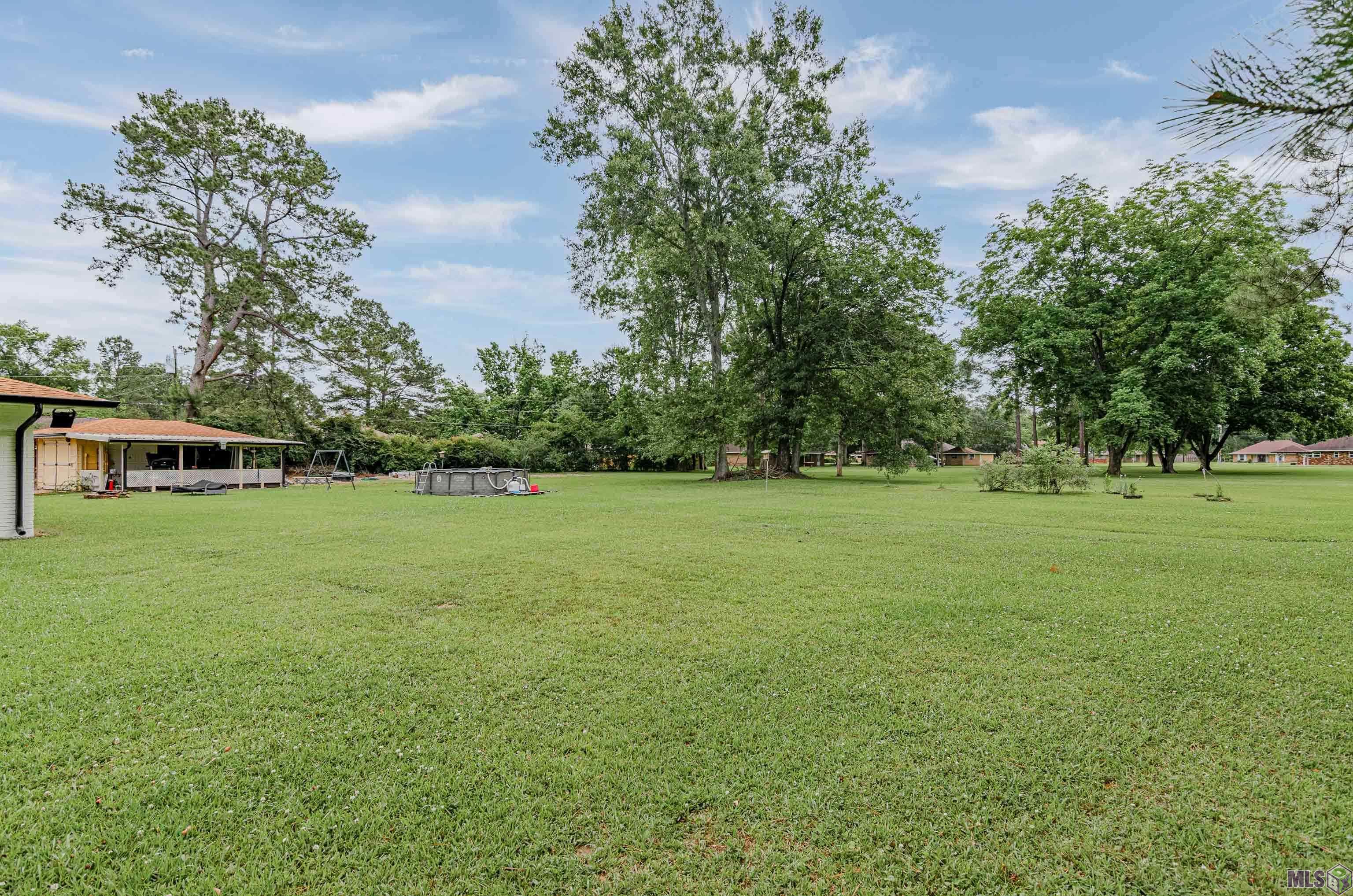 9448 Foster Road Baton Rouge, LA 70811 - Photo 17 of 23