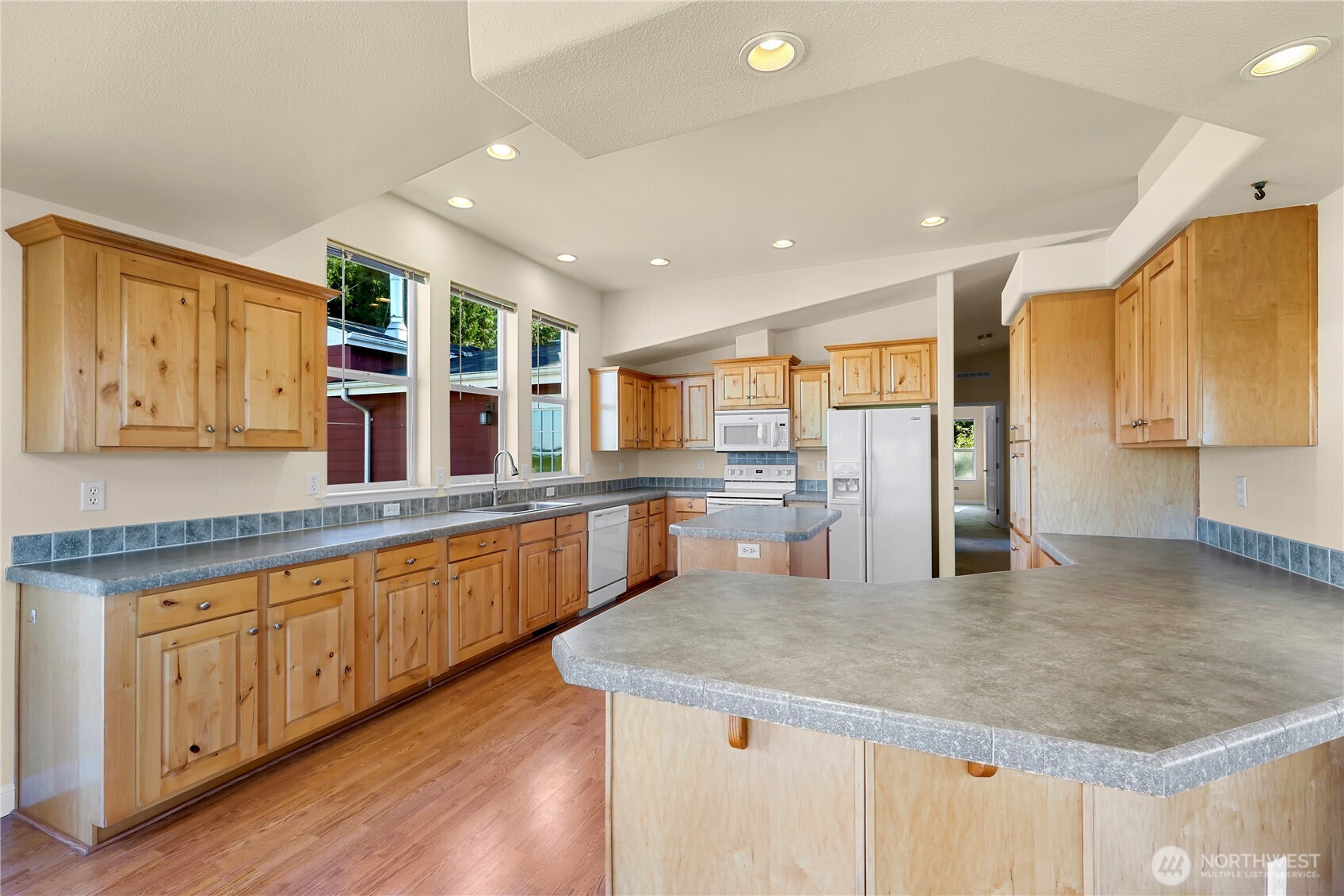 4004 Brown Road Ferndale, WA 98248 - Photo 21 of 40