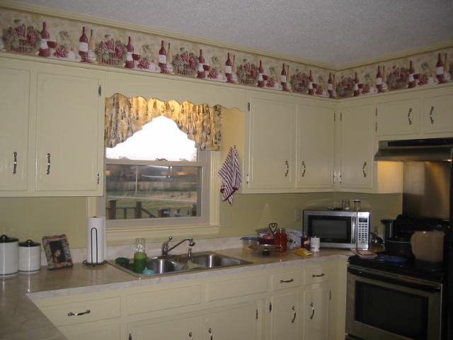 4367 Ragsdale Road Manchester, TN 37355 - Photo 5 of 17 This home offers a large kitchen with lots of cabinets