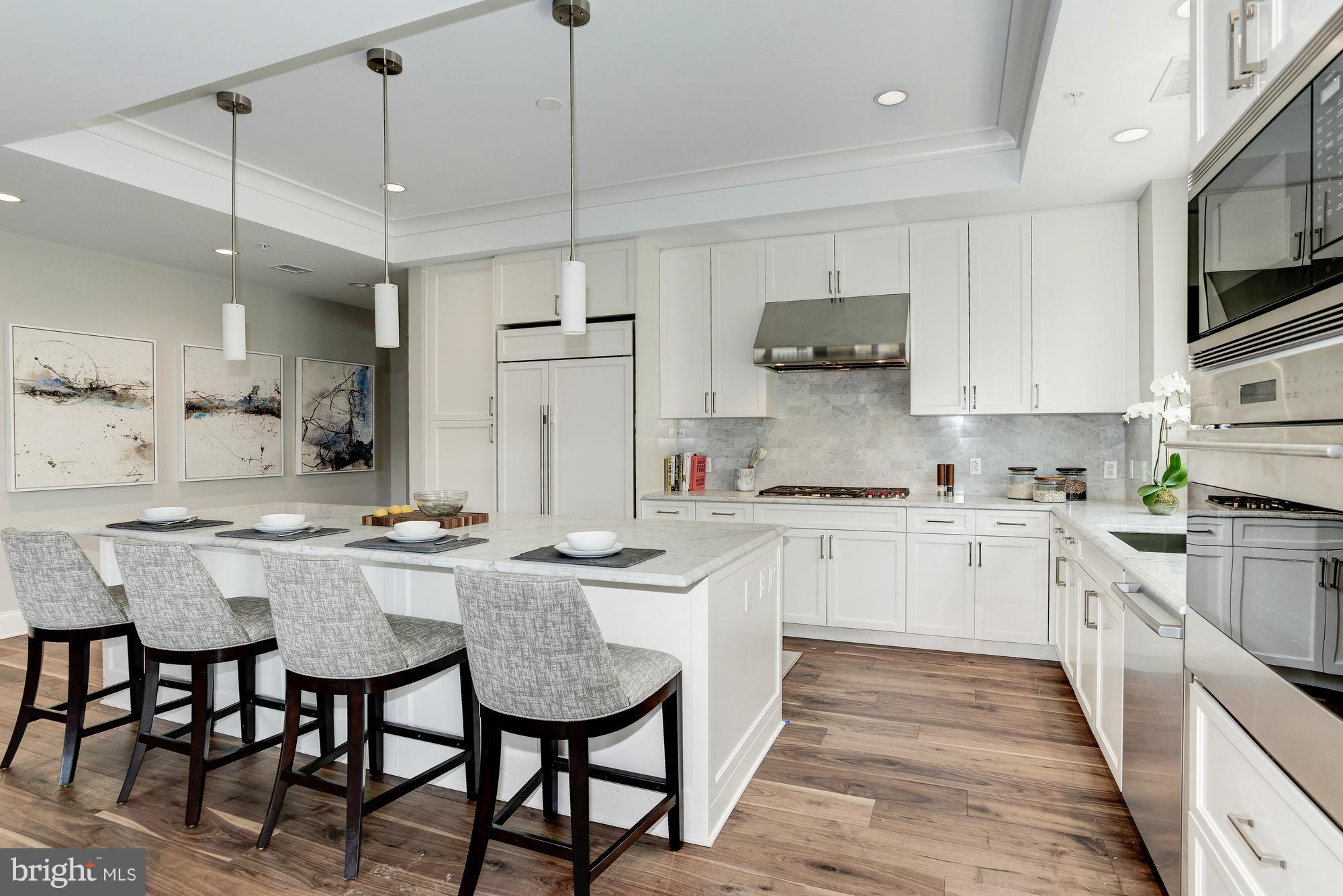 8121 River Road, Unit 426 Bethesda, MD 20817 - Photo 11 of 30 Kitchen