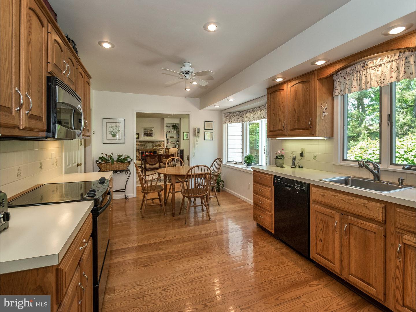 1079 Greentree Road Blue Bell, PA 19422 - Photo 8 of 25 Kitchen