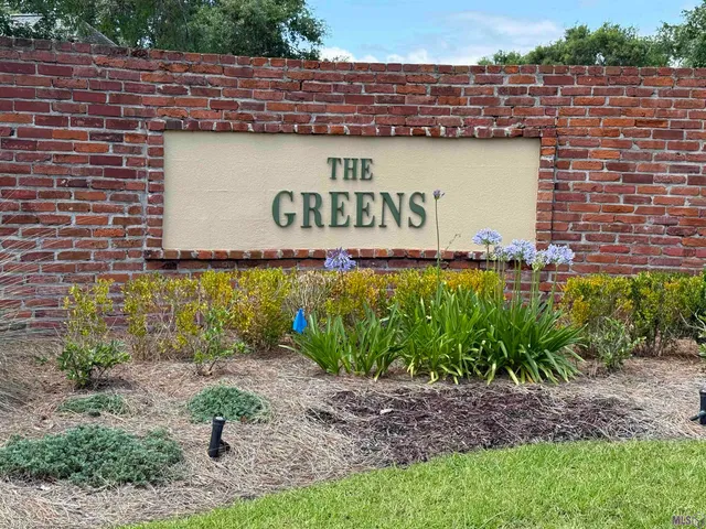 $299,000 | 5310 Courtyard Drive, Gonzales, LA 70737