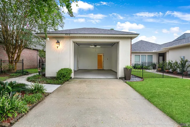 $299,000 | 5310 Courtyard Drive, Gonzales, LA 70737
