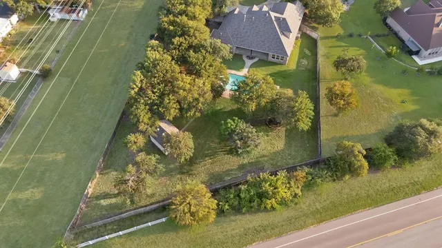 a view of fountain in the yard