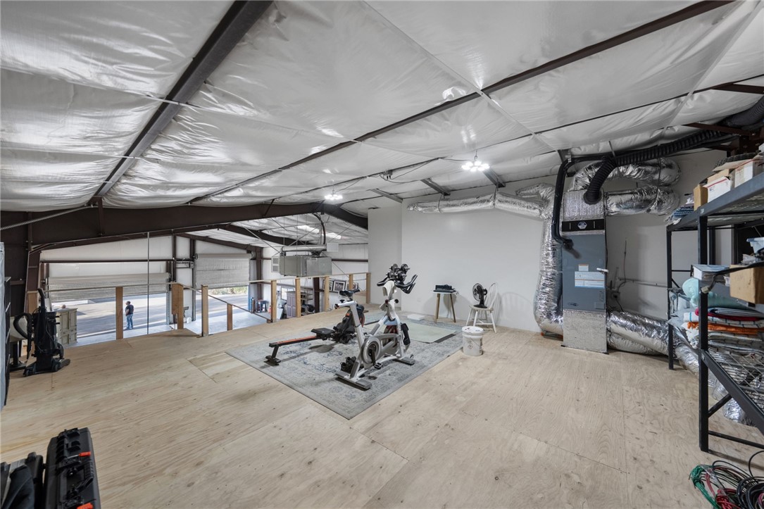 35825 Meadow Ridge Road Temecula, CA 92592 - Photo 75 of 75 a view of a room with gym equipment