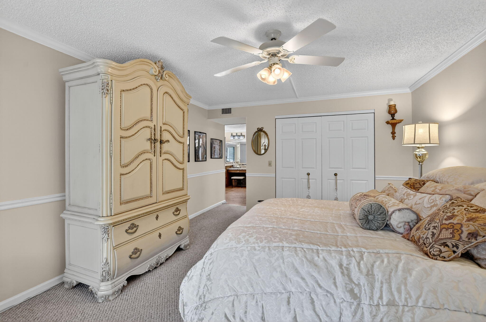 5650 Camino Del Sol, Unit 200 Boca Raton, FL 33433 - Photo 14 of 38 LAKEVIEWS FROM EVERY ROOM