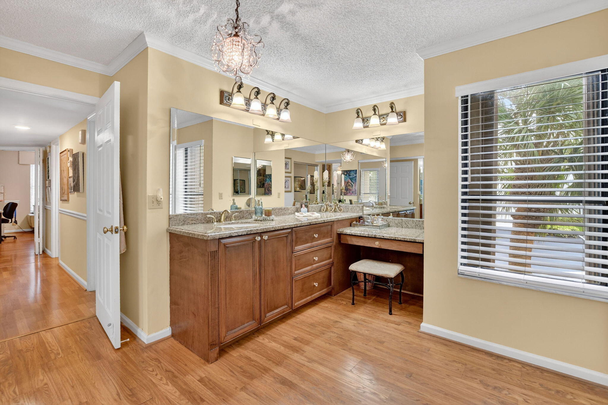 5650 Camino Del Sol, Unit 200 Boca Raton, FL 33433 - Photo 18 of 38 OVERSIZED ENSUITE DRESSING AREA