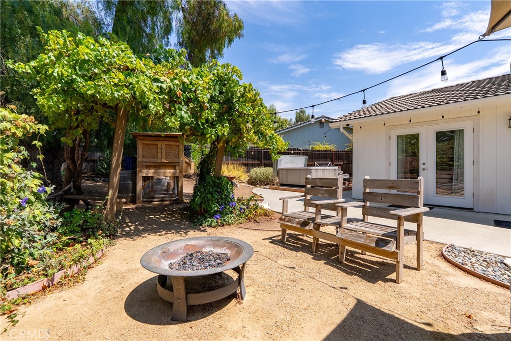 411 Palomino Lane Paso Robles, CA 93446 - Photo 37 of 46 Gallery Image 37