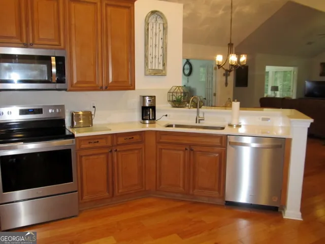 $340,000 | 155 Butterton Court, Fayetteville, GA 30214