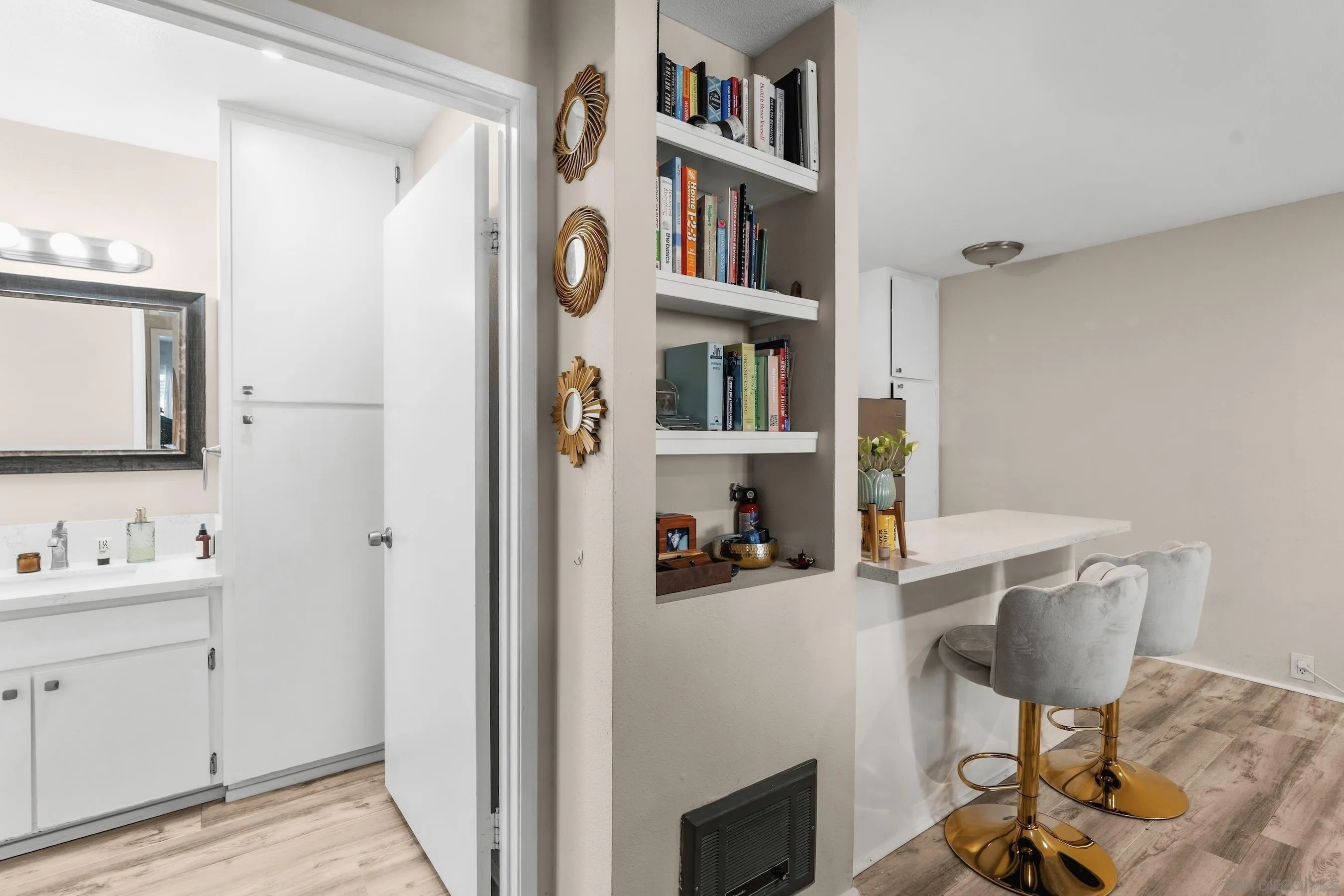 6354 Rancho Mission Road, Unit 517 San Diego, CA 92108 - Photo 13 of 25 Gallery Image 13