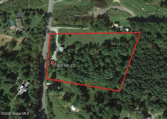 $199,999 | 21920 Highway 22, Hoosick Falls, NY 12090