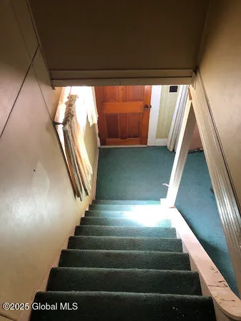 $199,999 | 21920 Highway 22, Hoosick Falls, NY 12090