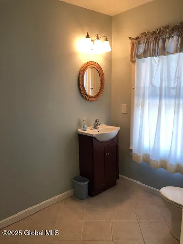 $199,999 | 21920 Highway 22, Hoosick Falls, NY 12090