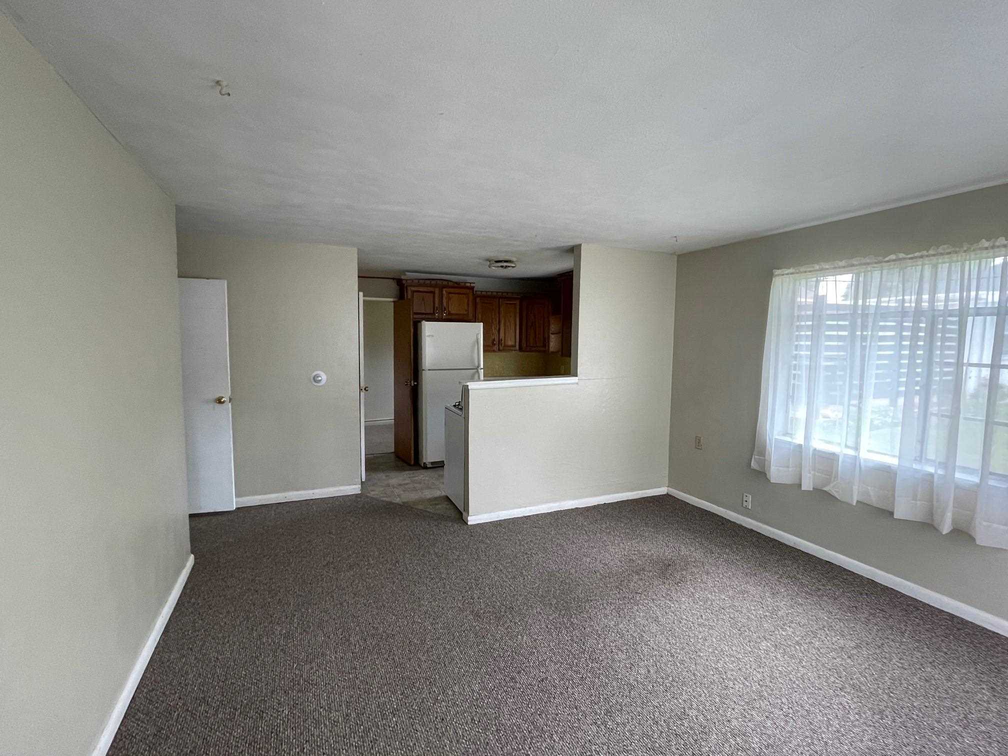 207 Kelly Street Winona Lake, IN 46590 - Photo 6 of 9