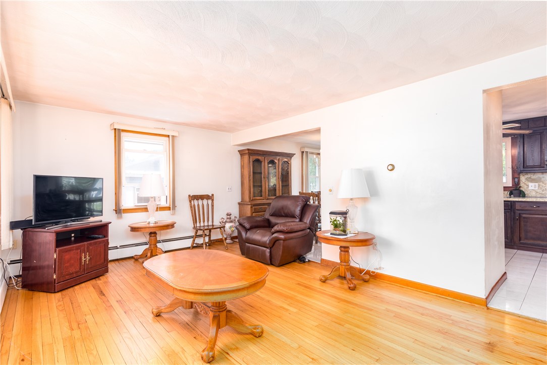 10 Midland Road Westerly, RI 02891 - Photo 8 of 38 Gallery Image 8