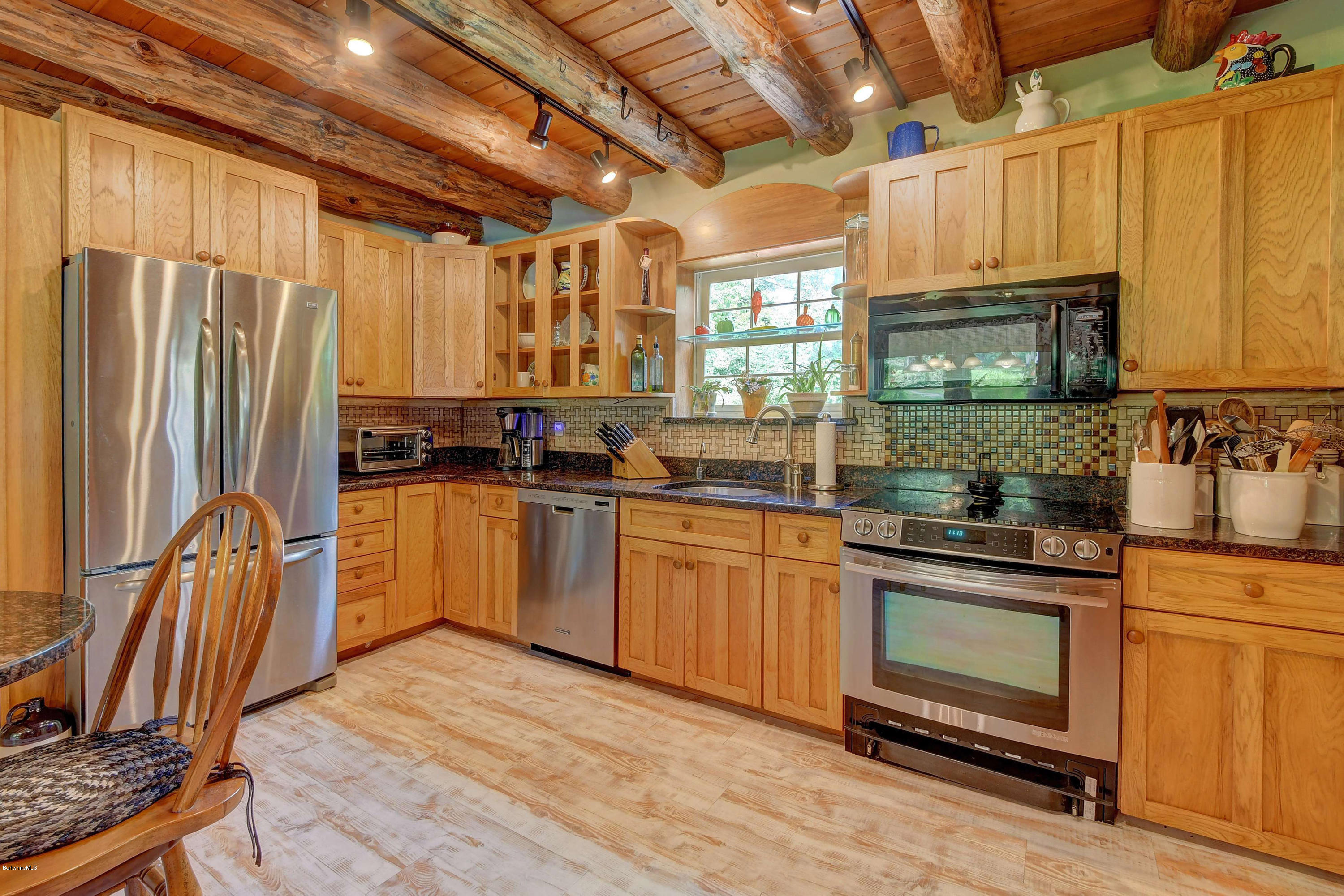 194 South Mountain Road Pittsfield, MA 01201 - Photo 11 of 34 Kitchen