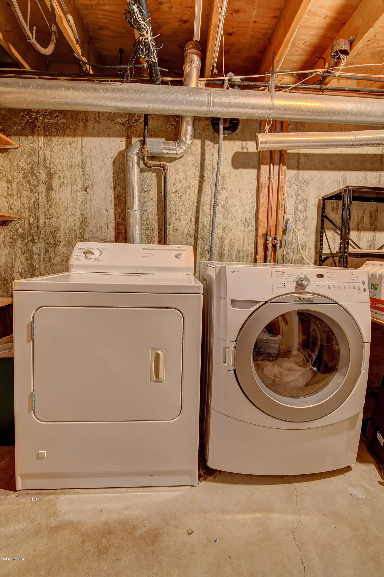 194 South Mountain Road Pittsfield, MA 01201 - Photo 33 of 34 Laundry Area