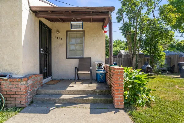 $899,000 | 3100 29th Avenue, Sacramento, CA 95820