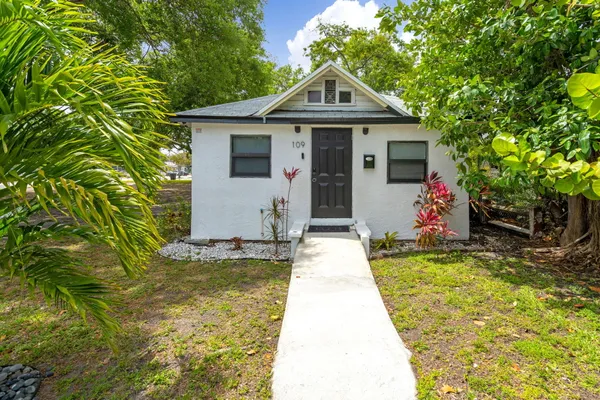 $425,000 | 109 Northwest 7th Avenue, Dania Beach, FL 33004