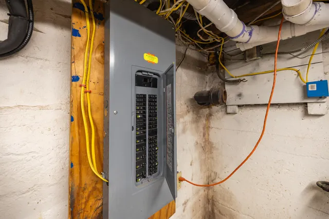 $349,900 | 32 Houghton Street, Auburn, ME 04210