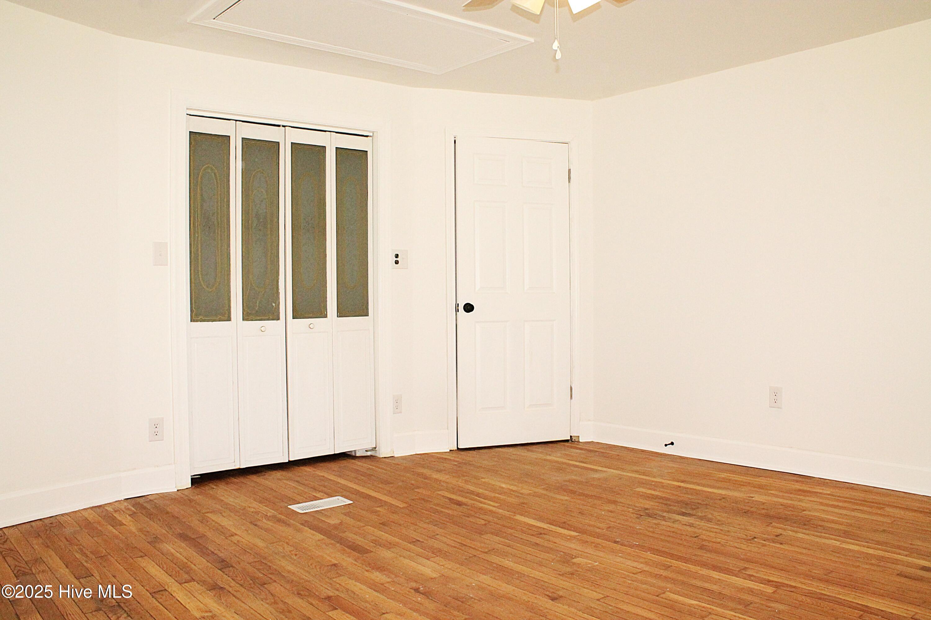 136 Phillips Street Cameron, NC 28326 - Photo 24 of 42 2