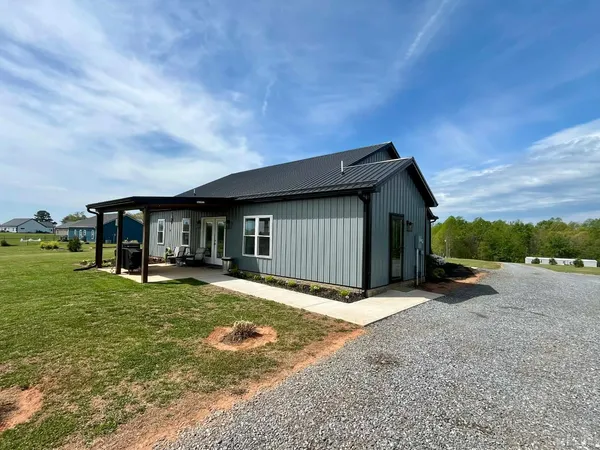 $368,000 | 578 Collins Ferry Road, Gladys, VA 24554