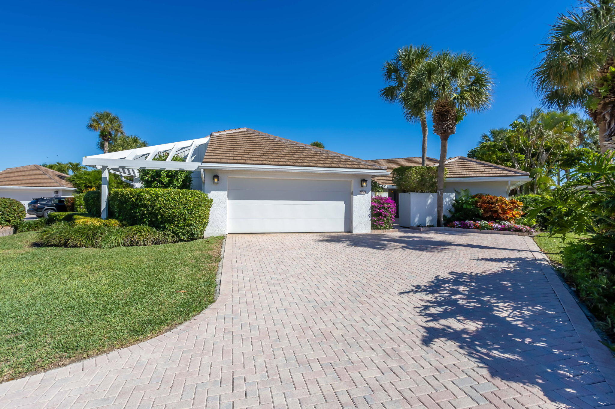 20516 Linksview Way Boca Raton, FL 33434 - Photo 2 of 47 Exterior