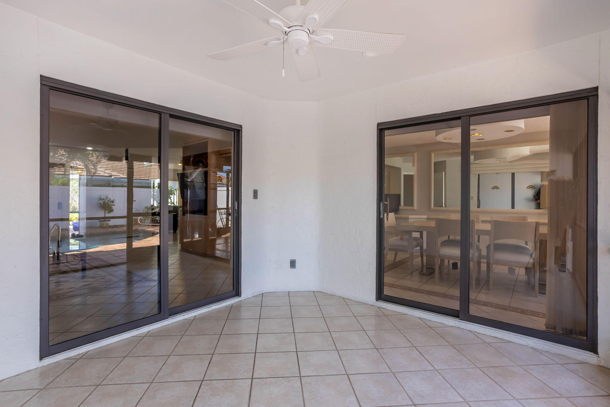 20516 Linksview Way Boca Raton, FL 33434 - Photo 26 of 47 Porch/Lanai