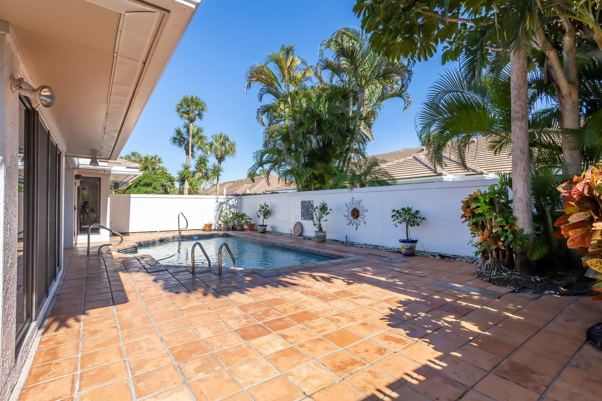 20516 Linksview Way Boca Raton, FL 33434 - Photo 29 of 47 Private Pool and Spa