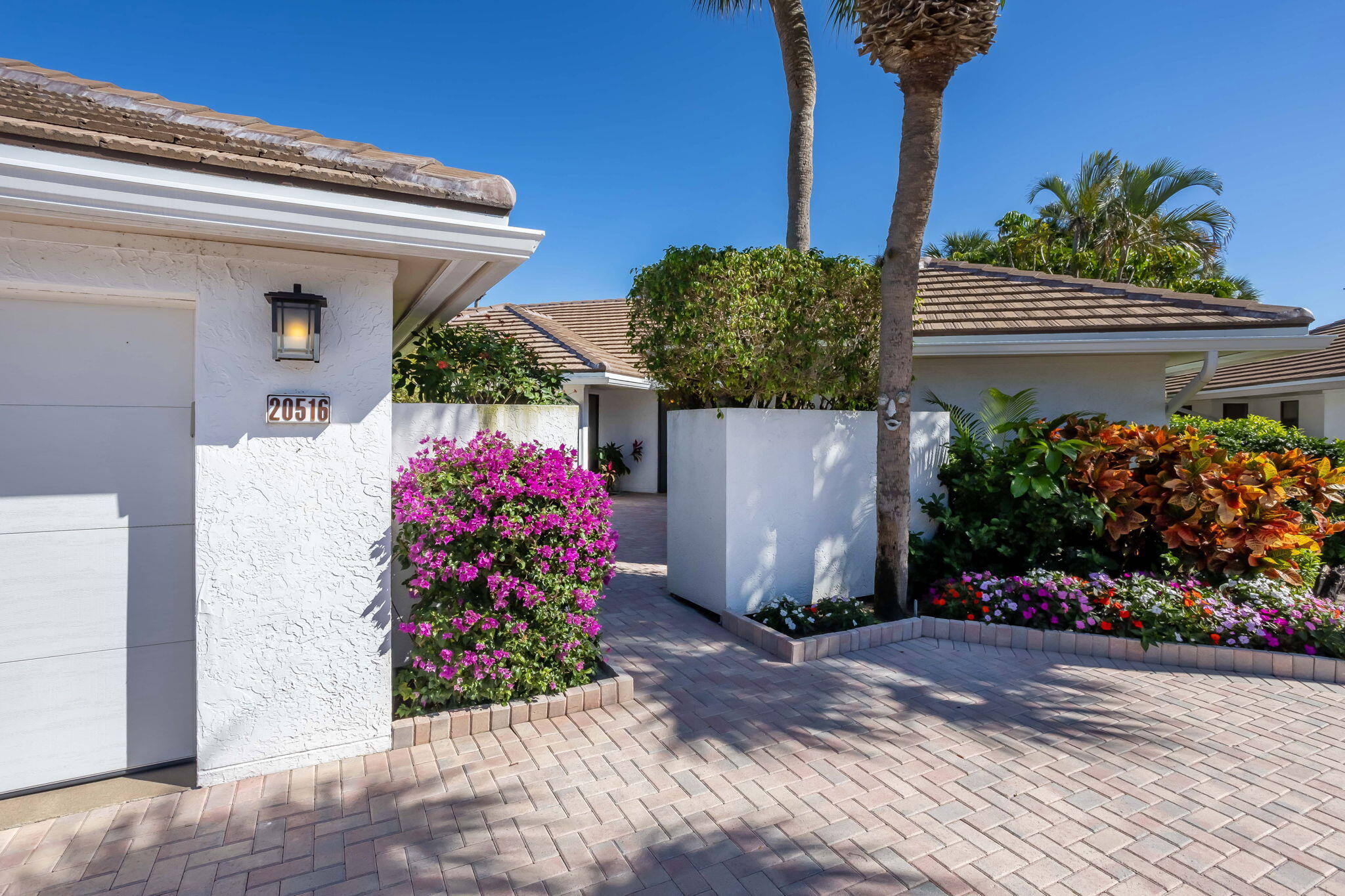 20516 Linksview Way Boca Raton, FL 33434 - Photo 4 of 47 Exterior