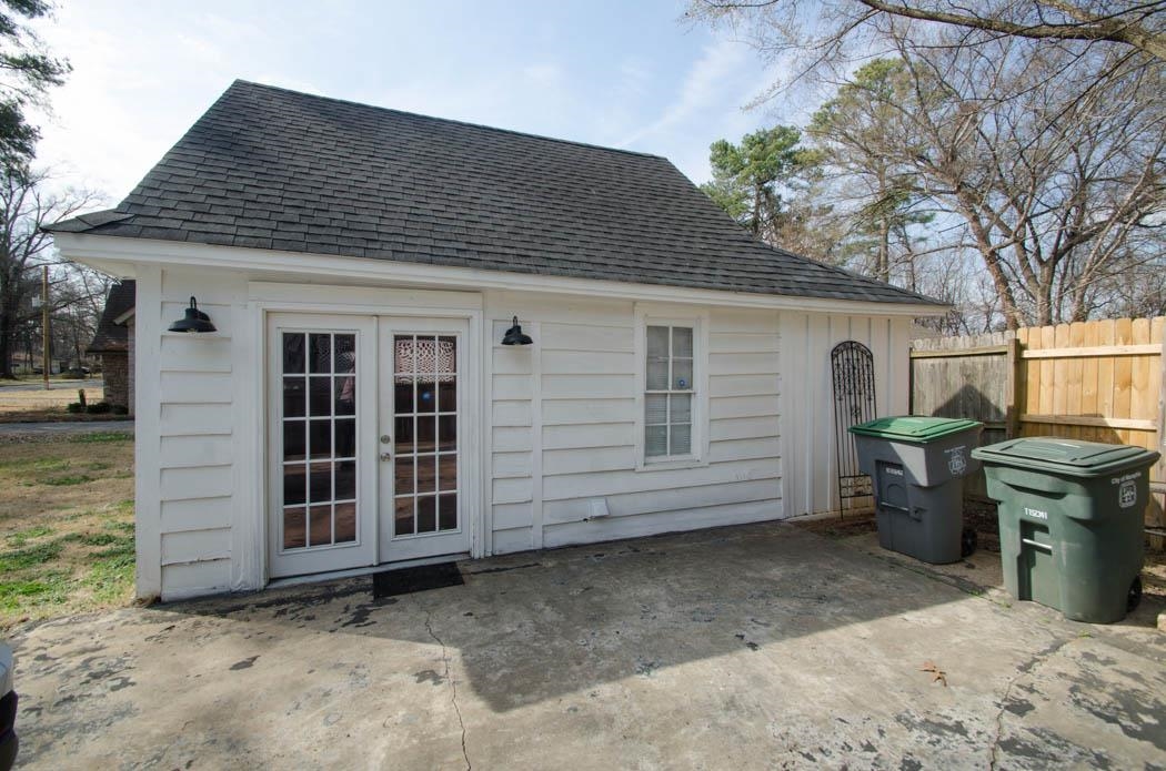 4572 Princeton Road Memphis, TN 38117 - Photo 19 of 24 View of outbuilding featuring french doors