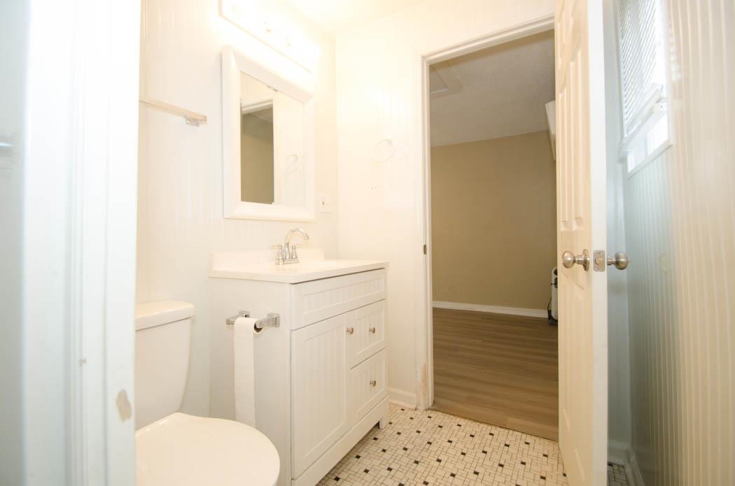 4572 Princeton Road Memphis, TN 38117 - Photo 23 of 24 Bathroom with vanity and toilet