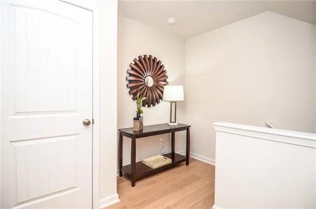 a picture of a bench in a room