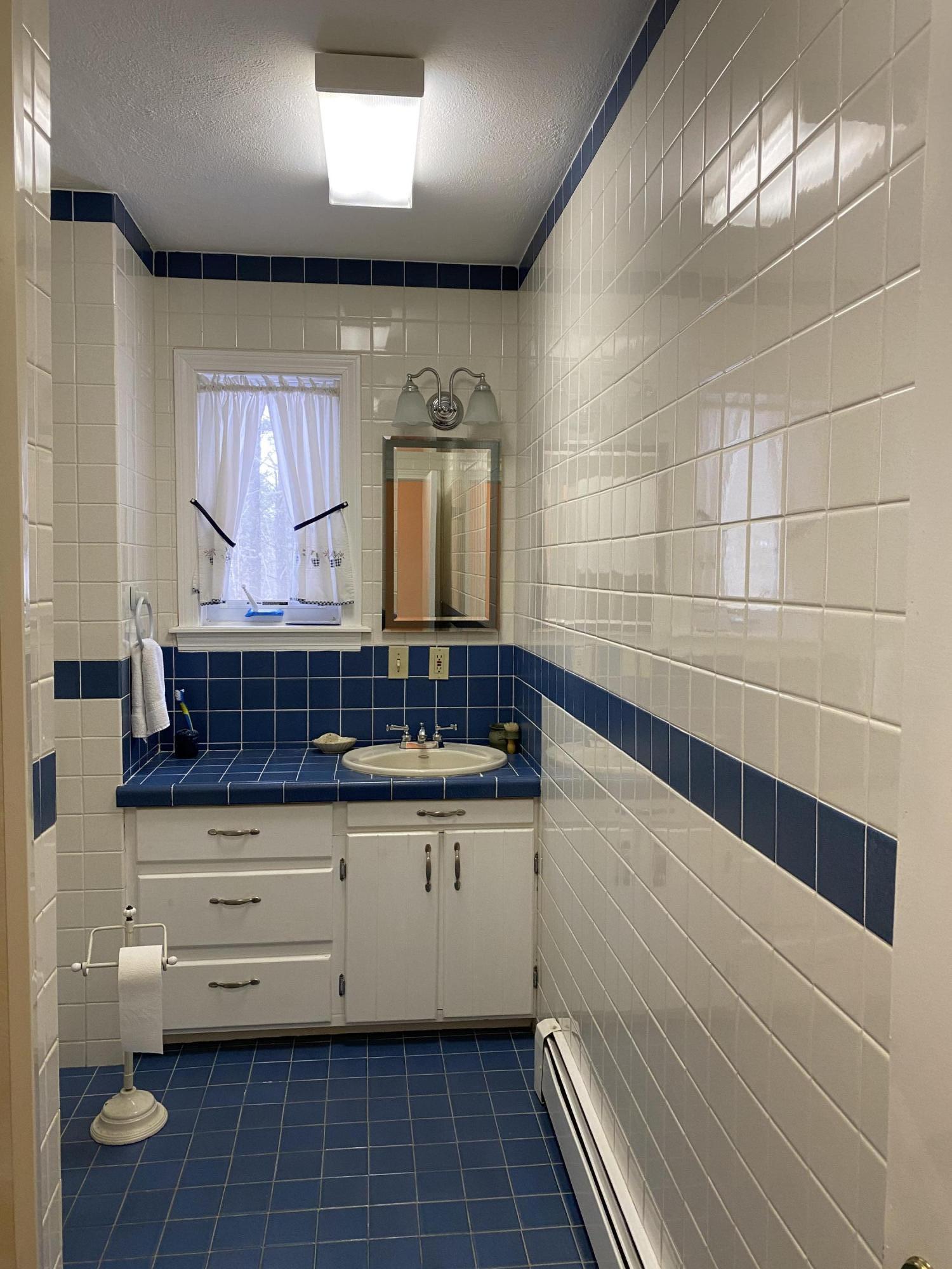 46 Aa Landing Road Glenburn, ME 04401 - Photo 28 of 51 Full Bathroom