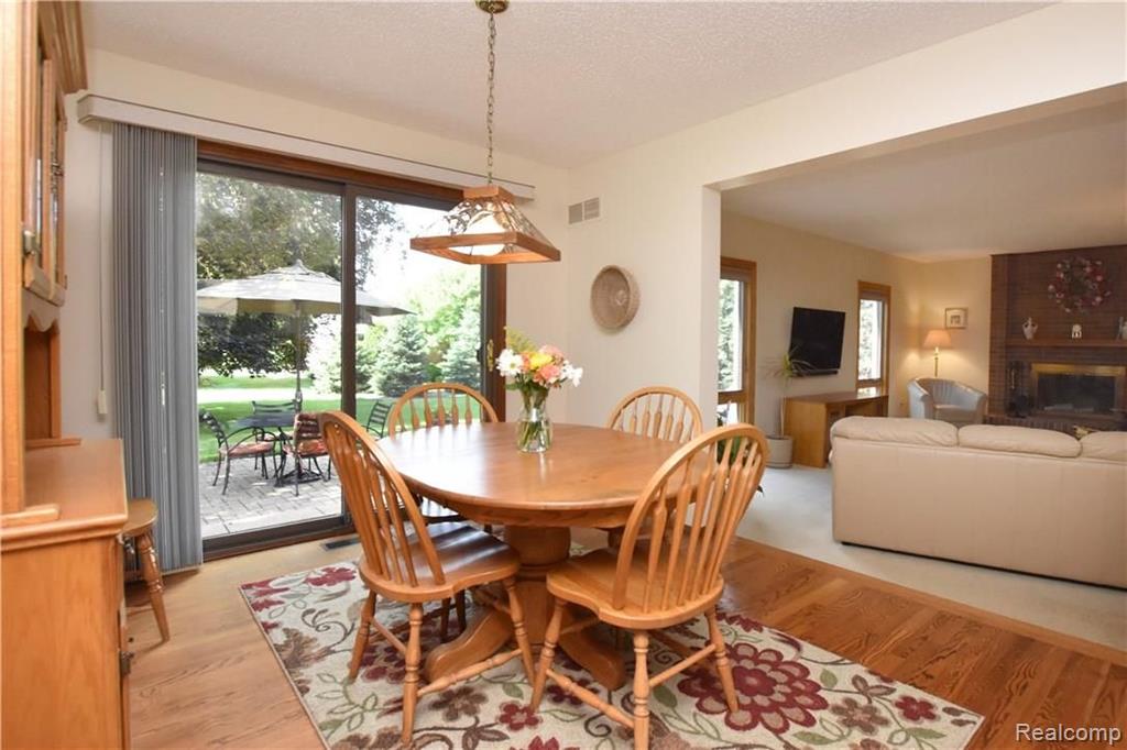 926 Ten Point Drive Rochester Hills, MI 48309 - Photo 8 of 29