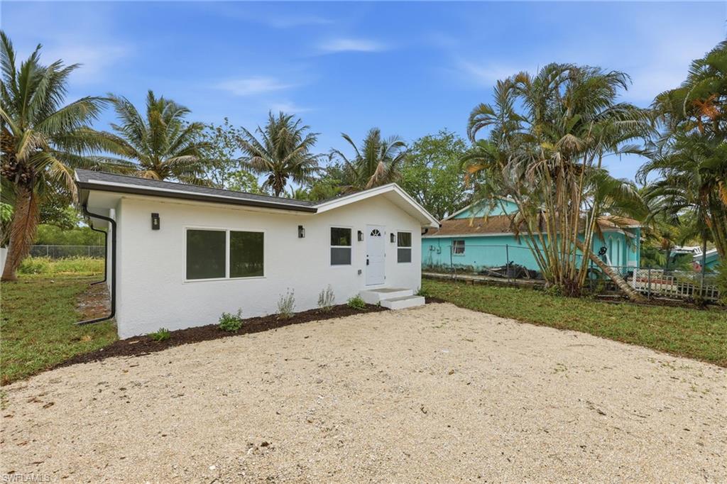 5344 Texas Avenue Naples, FL 34113 - Photo 3 of 23