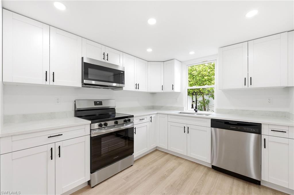 5344 Texas Avenue Naples, FL 34113 - Photo 9 of 23