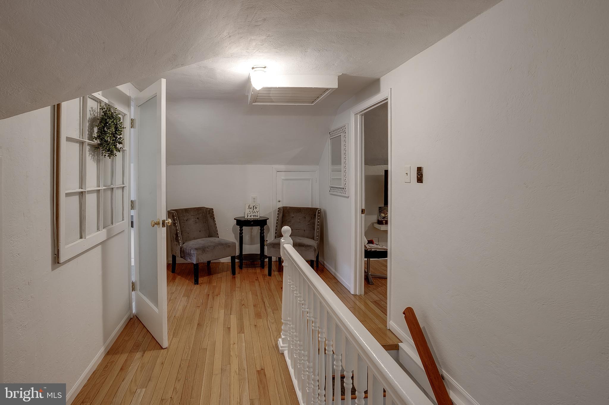 401 Copley Road Haddonfield, NJ 08033 - Photo 21 of 32 Upstairs Hallway