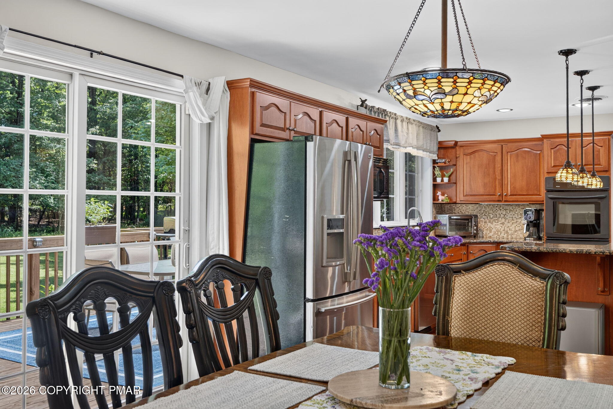 539 Pheasant Road Saylorsburg, PA 18353 - Photo 26 of 59 breakfast area w/sliders